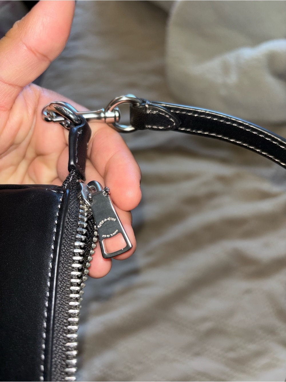 Coach bag - Picture 4 of 7